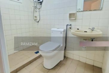 Sri Jelatek Condominium