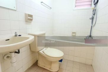 Sri Jelatek Condominium