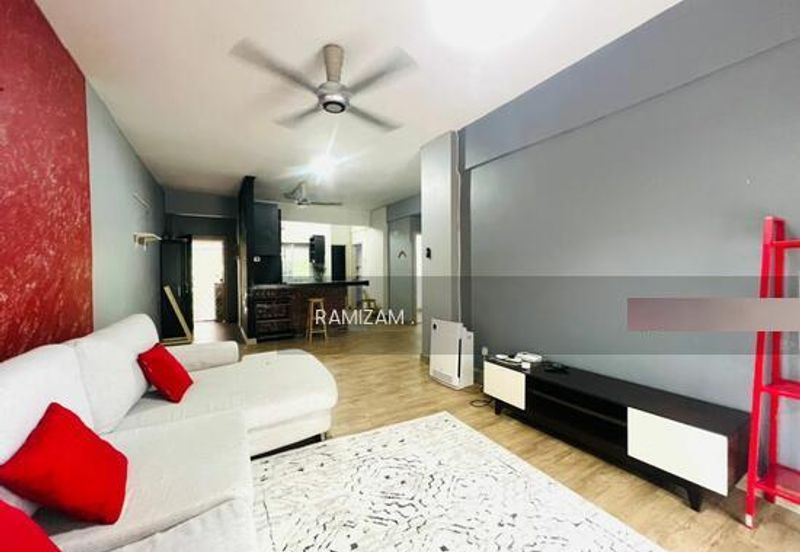 Sri Jelatek Condominium