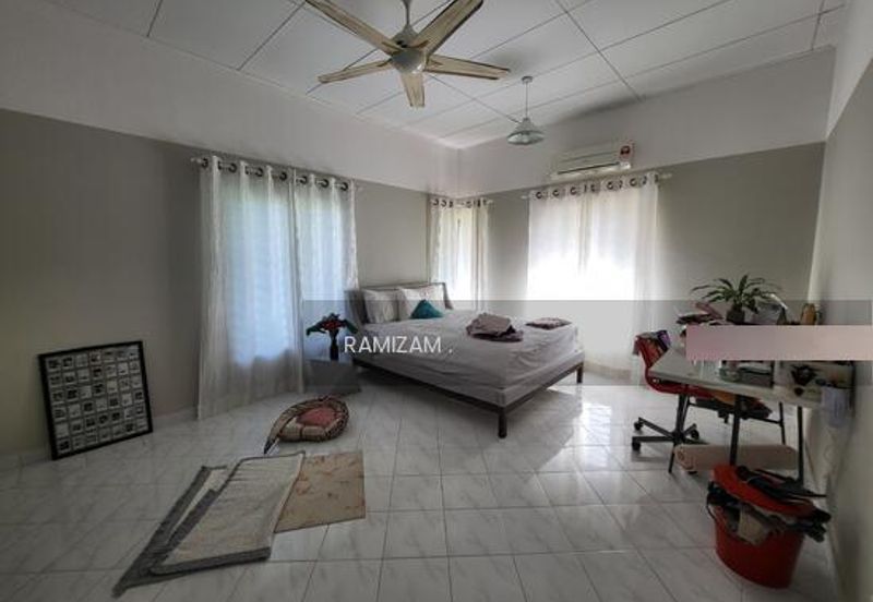 Suadamai, Bandar Tun Hussein Onn