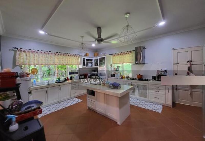 Suadamai, Bandar Tun Hussein Onn