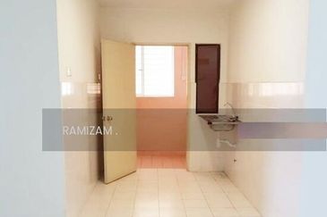 Putra Villa Kondominium