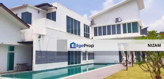 2 Storey Bungalow House with Swimming Pool Shah Alam, Selangor, Shah Alam