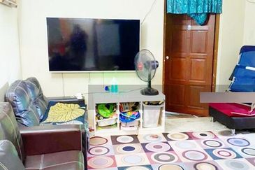 Menara Merak Kayangan