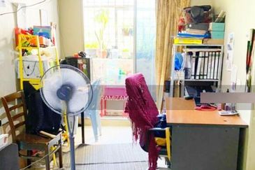 Menara Merak Kayangan