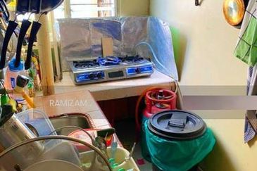 Menara Merak Kayangan