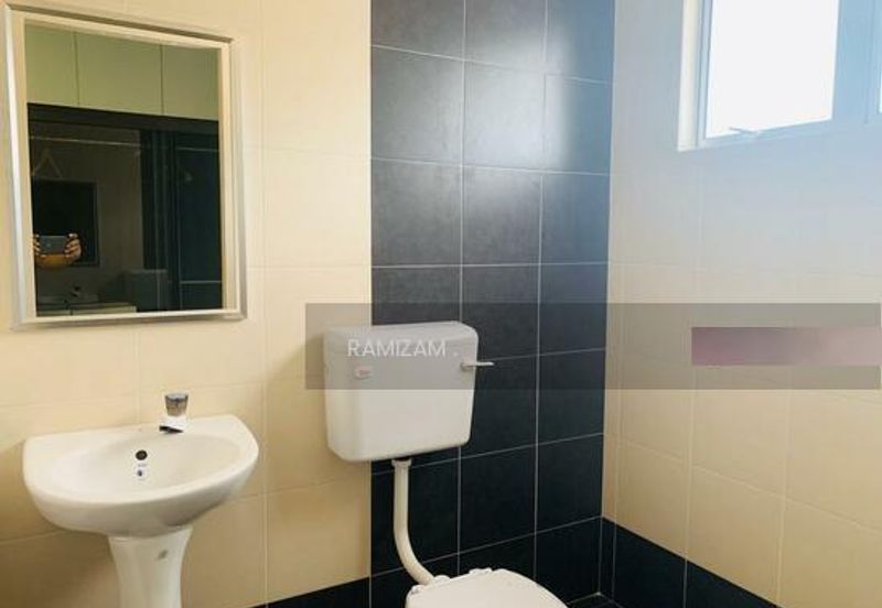 TAMAN LAGENDA TELUK INTAN