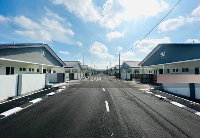 TAMAN LAGENDA TELUK INTAN