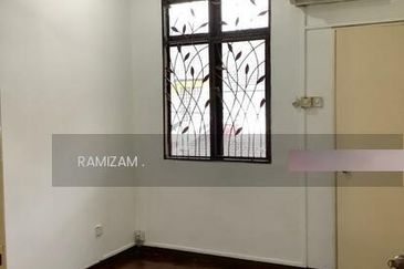 2 Storey House Taman Setiawangsa KL For Sale