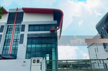 Auto park city kota damansara 3sty Semi-D Factory bu 7,100-11,098 sqft. la 8,826-20,688 sqft 