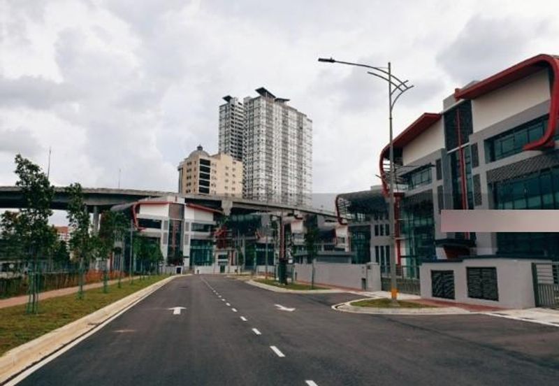 Auto park city kota damansara 3sty Semi-D Factory bu 7,100-11,098 sqft. la 8,826-20,688 sqft 