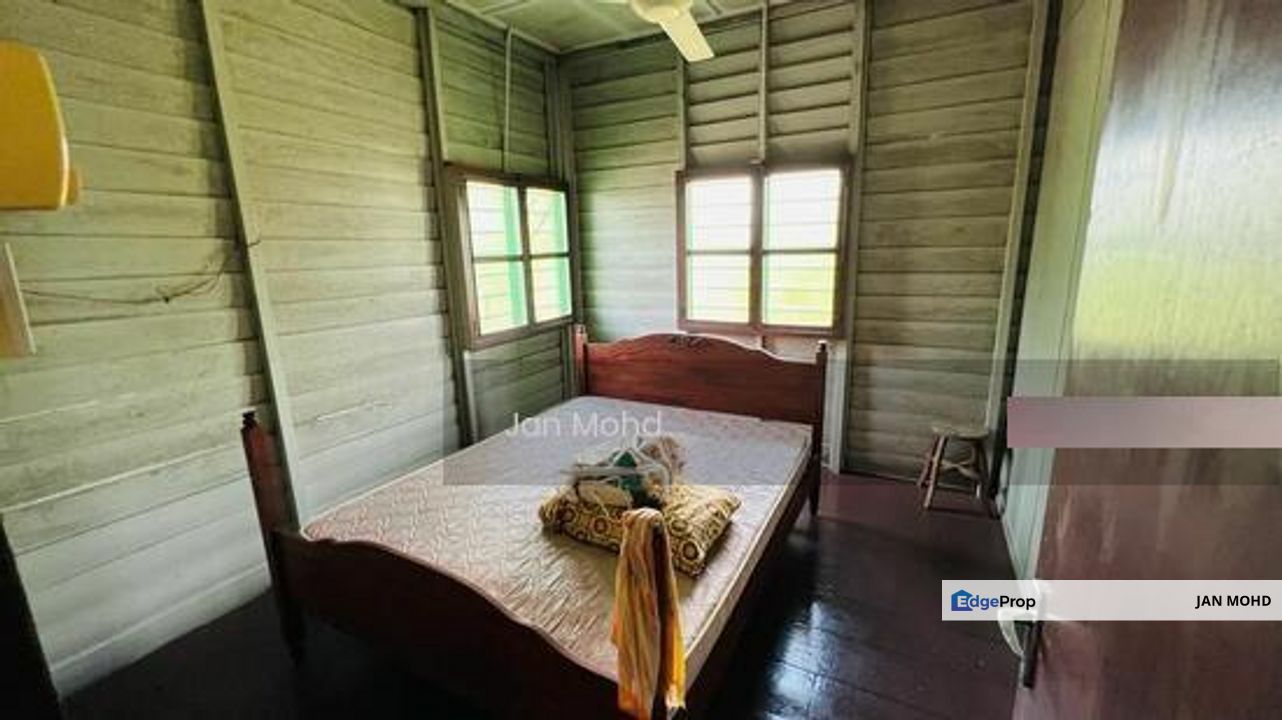 Teluk Intan Perak Rumah Banglo 2 tingkat dan 1 ekar tanah Freehold , Perak, Hilir Perak