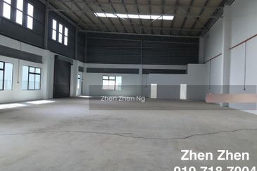Setia Business Park II, Kempas, Iskandar Malaysia, Factory for Rent 150 Amps ceiling height:8m