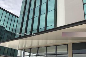 IBP at SiLC, Iskandar Puteri, Gelang Patah, Premier Industrial Lot For Rent come with Cargo Lift