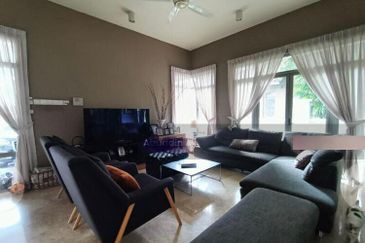 Changkat Kiara Surya