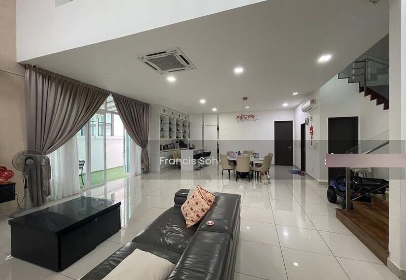 Palmiera @ Kinrara Residence, Below market price