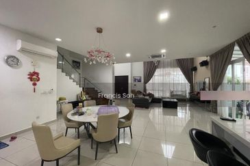 Palmiera @ Kinrara Residence, Below market price