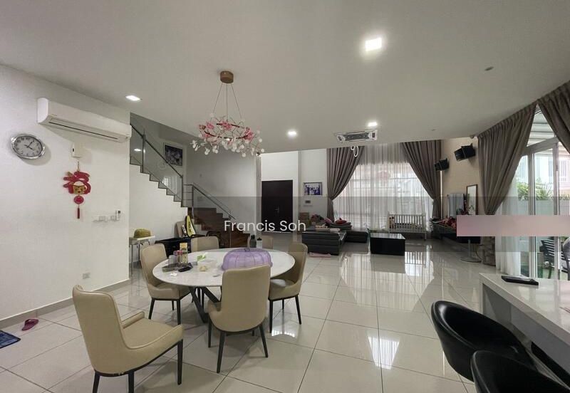 Palmiera @ Kinrara Residence, Below market price
