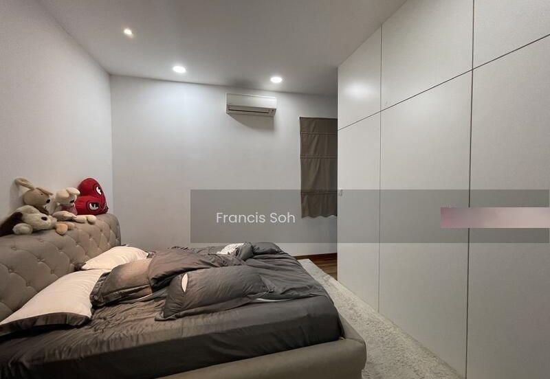 Palmiera @ Kinrara Residence, Below market price