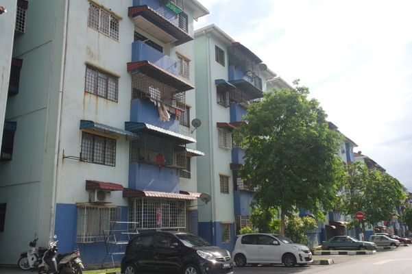 Putra Indah Apartment Taman Pinggiran Putra Puchong South Insights For Sale And Rent Edgeprop My