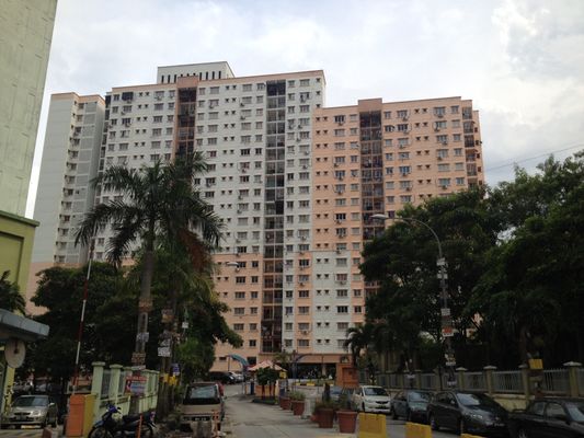 Pangsapuri Jati Selatan Desa Petaling Insights For Sale And Rent Edgeprop My