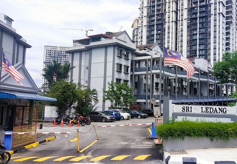 Sri Kinabalu Condominium