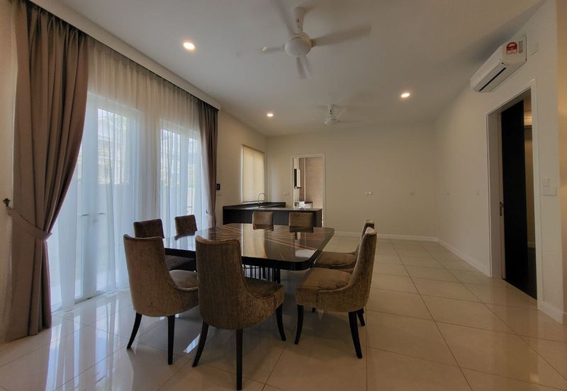 Greenery View 3 Storey Superlink @ Mont Kiara