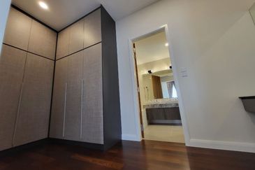 Greenery View 3 Storey Superlink @ Mont Kiara