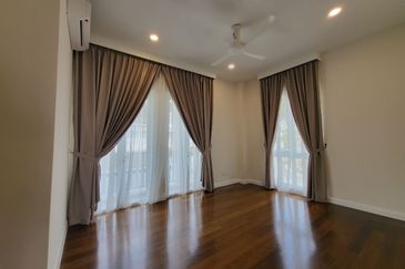 Greenery View 3 Storey Superlink @ Mont Kiara