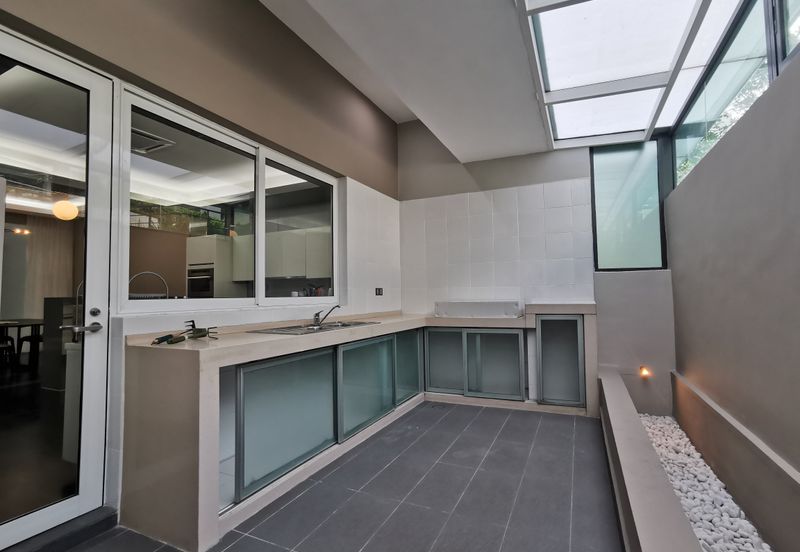 East Residence @ KLGCC