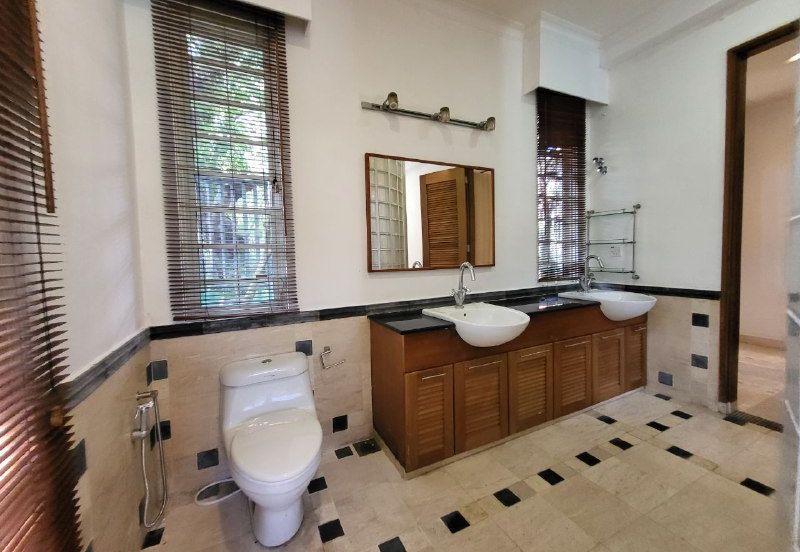 FOR SALE: 2 Adjoining Lot @ Ampang Hilir / U-Thant