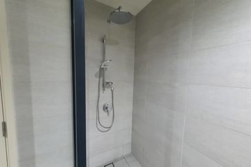 Residensi Solaris Parq