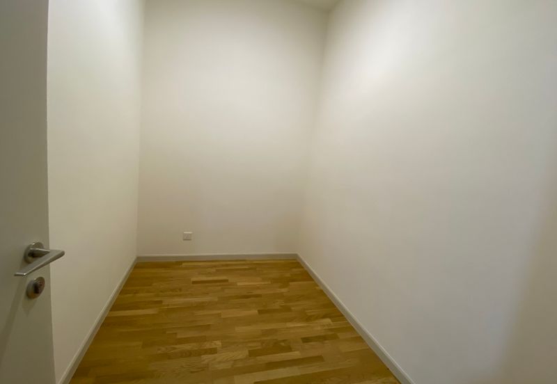 Residensi Solaris Parq