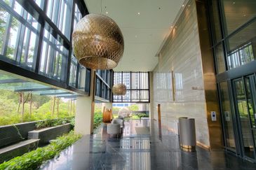 Residensi Solaris Parq