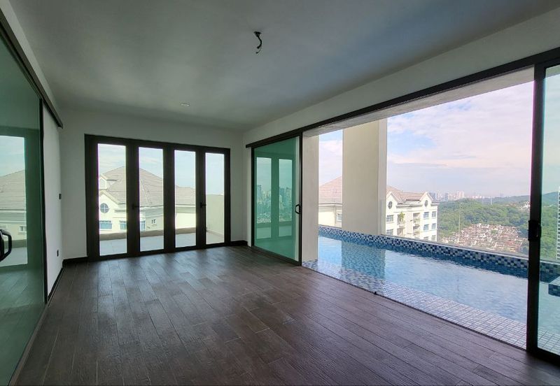 A New Luxury Low Density Condo @ Pinnacle Bangsar