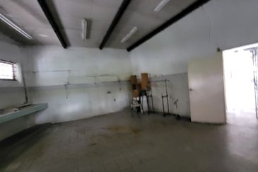 Retail Space with pool view at Mont Kiara