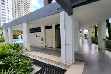 Retail Space with pool view at Mont Kiara