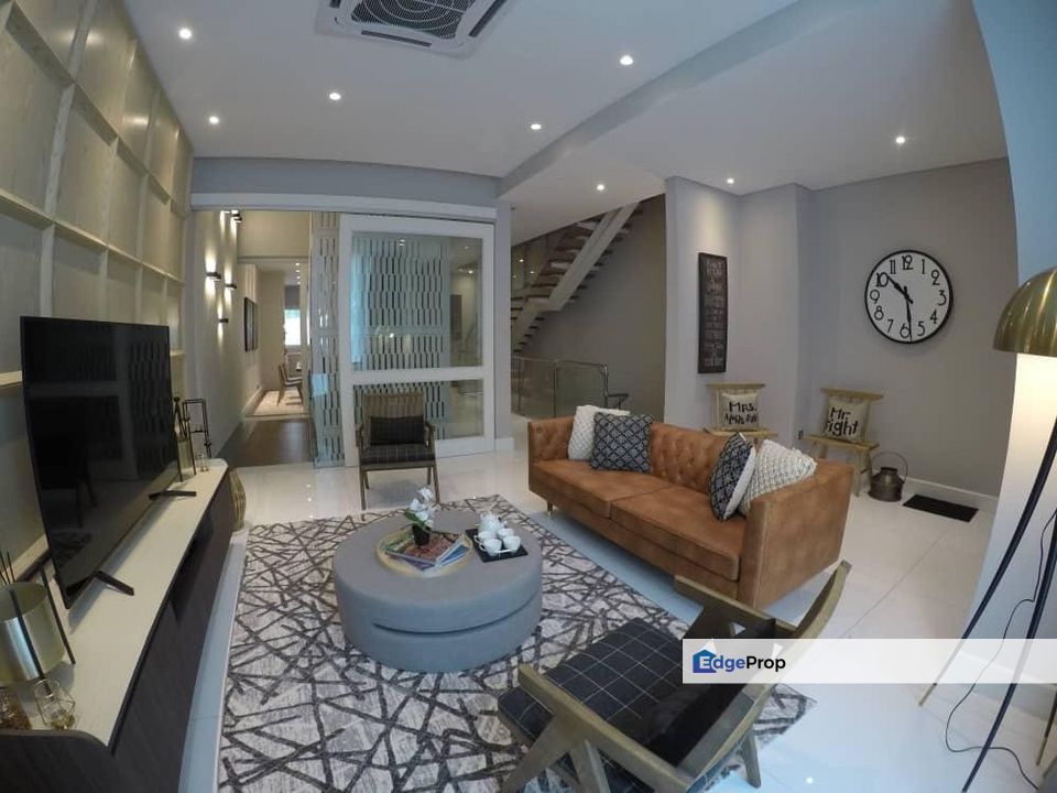  4 Storey link Villa East Residence, KLGCC, Kuala Lumpur, Damansara