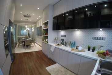 East Residence @ KLGCC