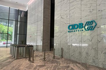 The MET Corporate Towers