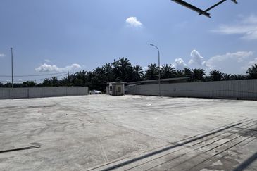 Kawasan Perusahaan Telok Mengkuang