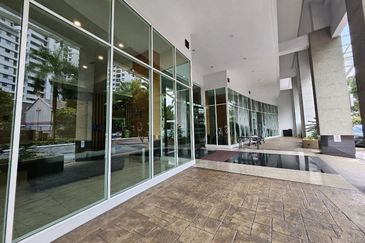 Retail Lots for sale. Casa Suites, Petaling Jaya (opposite 3 Damansara Mall), behind Damansara Intan. 