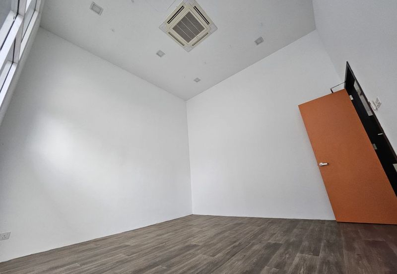 Retail Lots for sale. Casa Suites, Petaling Jaya (opposite 3 Damansara Mall), behind Damansara Intan. 