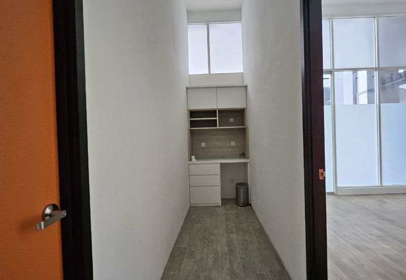 Retail Lots for sale. Casa Suites, Petaling Jaya (opposite 3 Damansara Mall), behind Damansara Intan. 