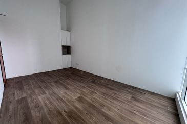 Retail Lots for sale. Casa Suites, Petaling Jaya (opposite 3 Damansara Mall), behind Damansara Intan. 