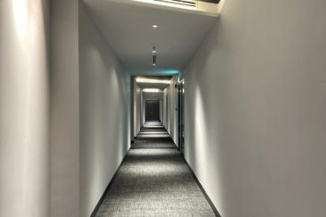 The MET Corporate Towers