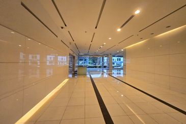 8 Storey Enbloc Commercial Building For Sale @ KL