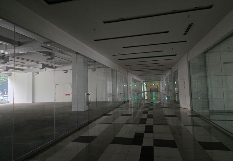 8 Storey Enbloc Commercial Building For Sale @ KL