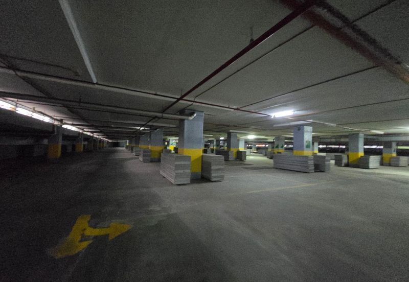 8 Storey Enbloc Commercial Building For Sale @ KL