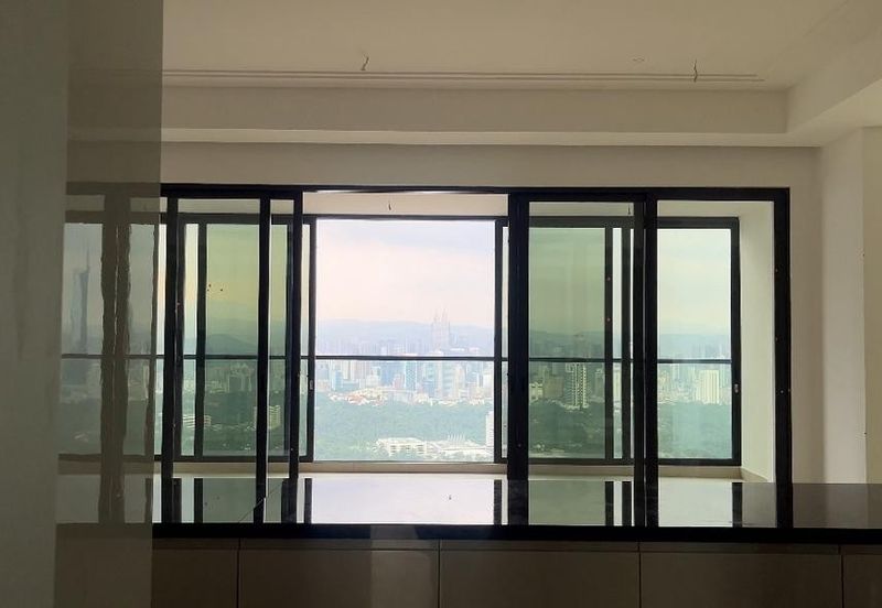 Commercial space with Panoramic Views of the KL City Skyline @ Pavilion Damansara Heights. Next to Pavilion Damansara Heights Mall.